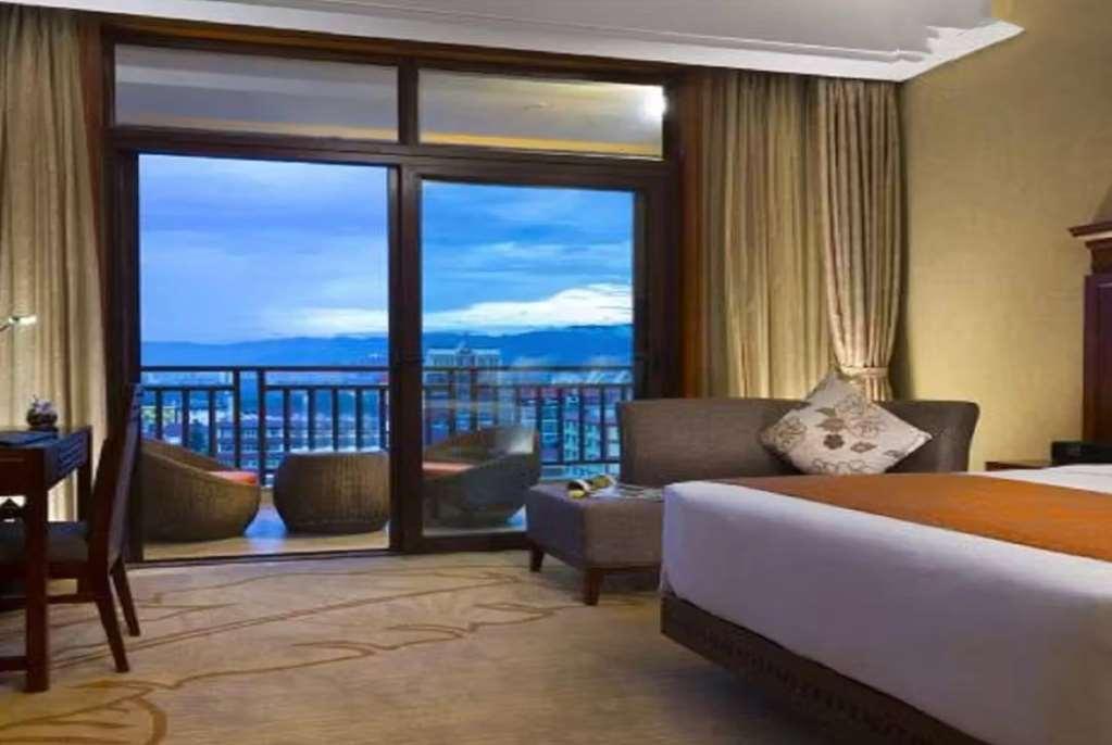 Ramada Plaza Xishuangbanna Hotel Quarto foto