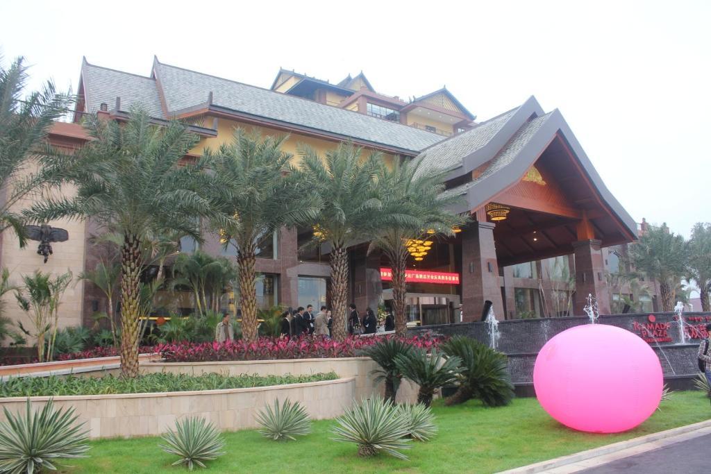 Ramada Plaza Xishuangbanna Hotel Exterior foto